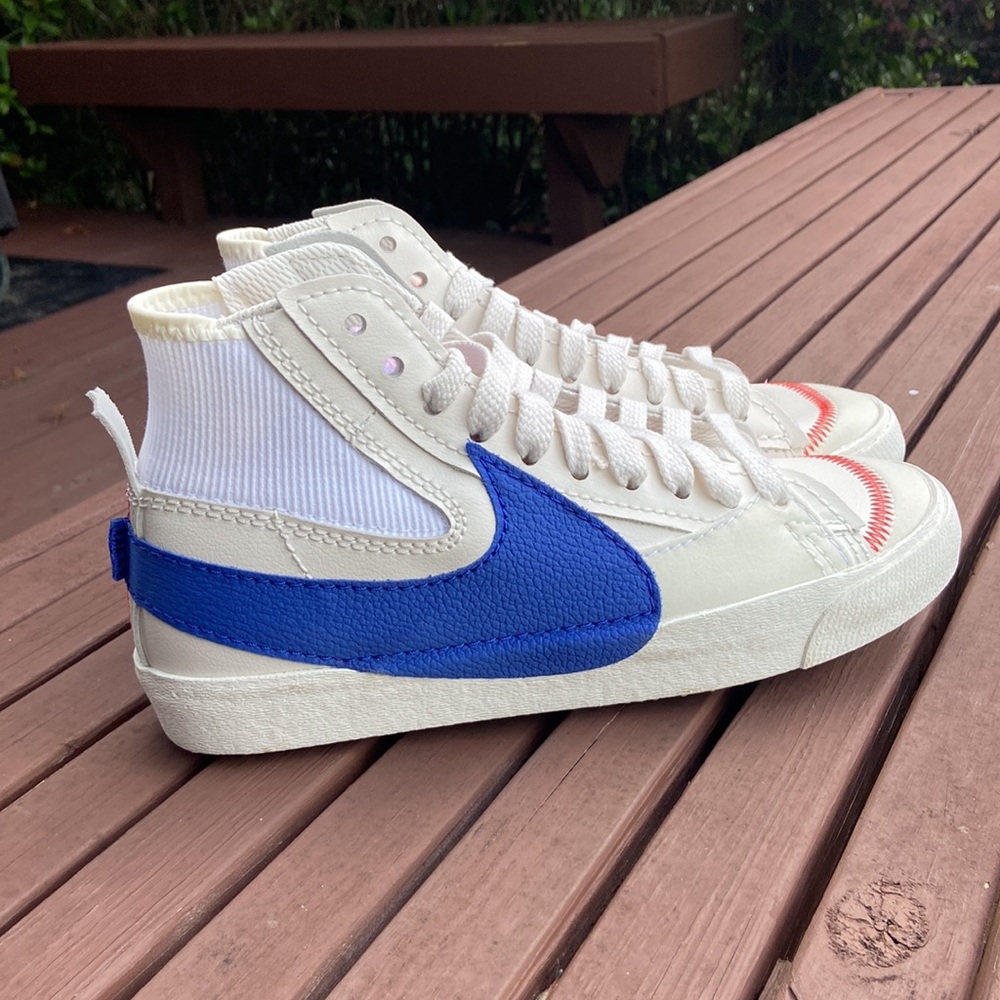 Nike Blazer Mid ‘77 Jumbo Women’s Size 9.5 White Royal Blue Sneakers - Picture 9 of 13